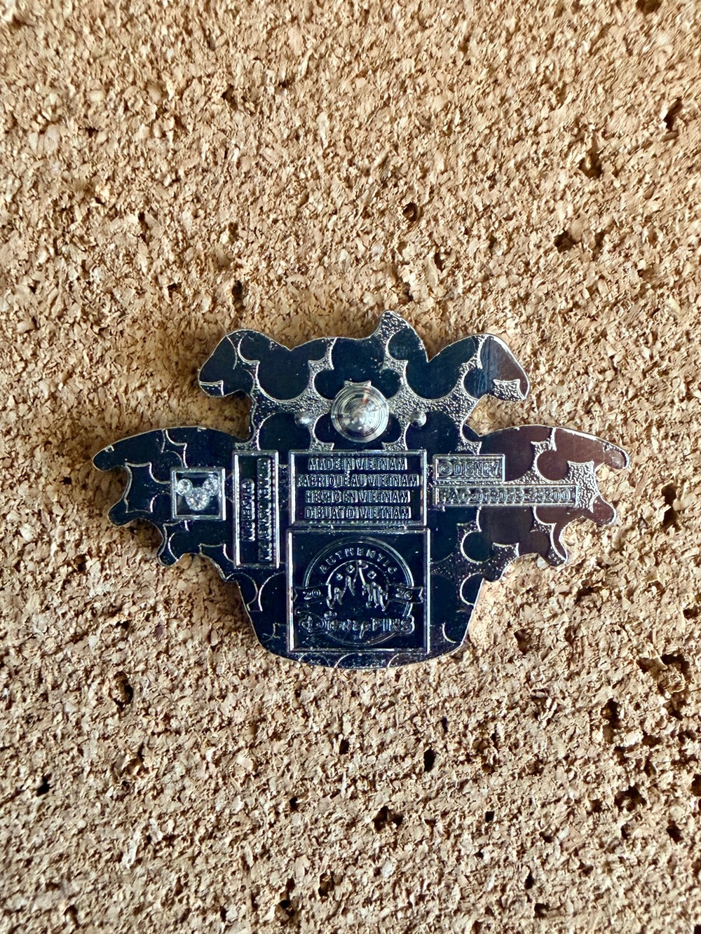 Disney World Hidden Disney 2026 Wave A Cupcake Chaser Enamel Pin - Figment - Picture 2 of 4